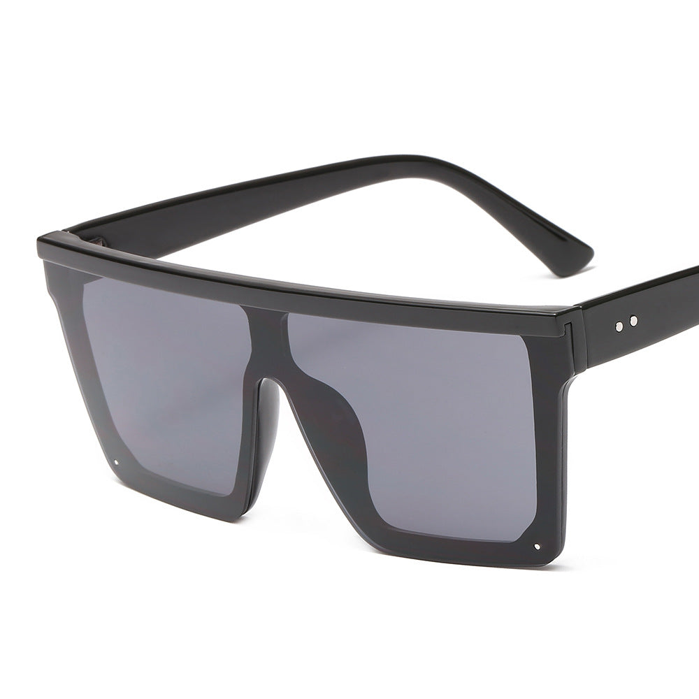 Vintage Women Black Sunglasses Oversized Square Classic Shaped Trendy Sunglasses Luxury Leopard Big Frame Style Sun Glasses For Female Fashion UV Protection Flat Lens Shades