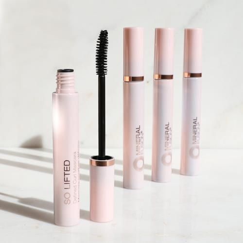 Mineral Fusion So Lifted Defined Curl Mascara - Black .3Floz